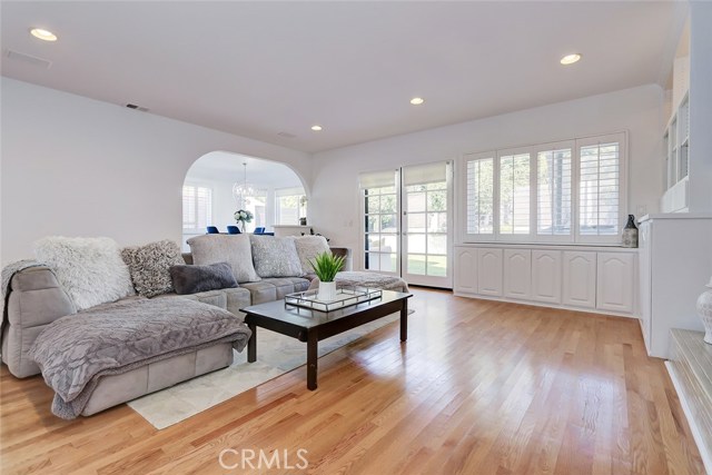 625 26th Street, Manhattan Beach, California 90266, 4 Bedrooms Bedrooms, ,3 BathroomsBathrooms,Residential,Sold,26th,SB19176225