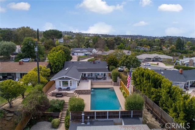 10 Sunnyfield Drive, Rolling Hills Estates, California 90274, 3 Bedrooms Bedrooms, ,2 BathroomsBathrooms,Residential,Sold,Sunnyfield,SB21066576