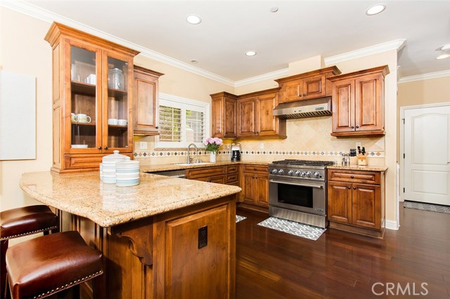 2111 Curtis Avenue, Redondo Beach, California 90278, 4 Bedrooms Bedrooms, ,2 BathroomsBathrooms,Residential,Sold,Curtis,SB18132380