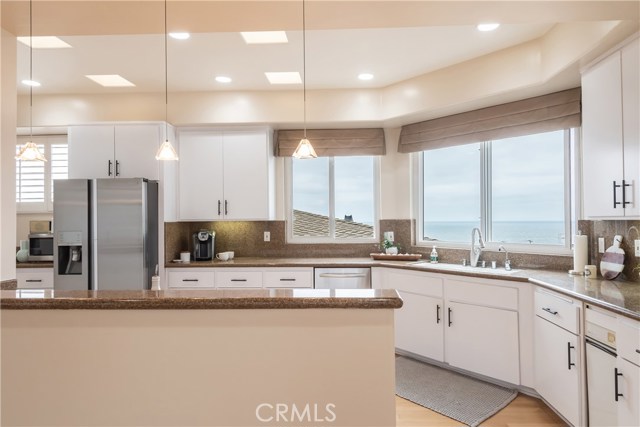 224 14th Street, Manhattan Beach, California 90266, 4 Bedrooms Bedrooms, ,4 BathroomsBathrooms,Residential,Sold,14th,SB19152131