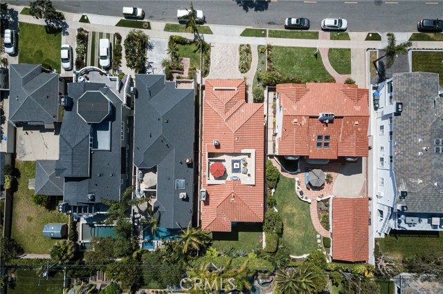 556 Helberta Avenue, Redondo Beach, California 90277, 4 Bedrooms Bedrooms, ,3 BathroomsBathrooms,Residential,Sold,Helberta,SB20115662
