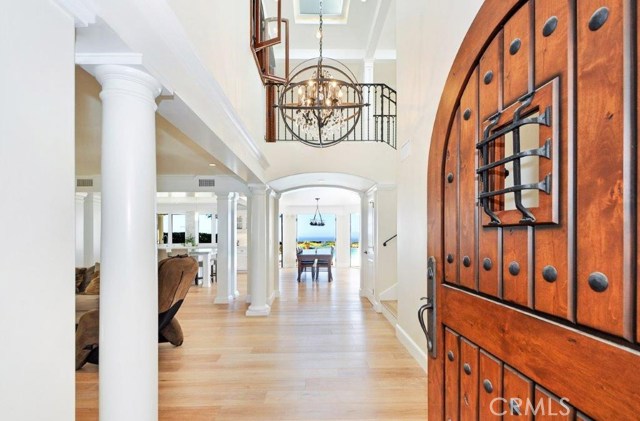 2-Story High Foyer