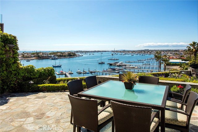 Photo of 303 Carnation Avenue, Corona del Mar, CA 92625
