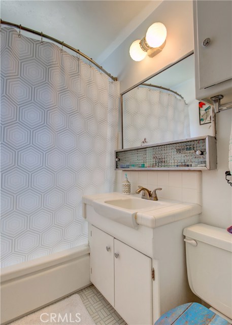 1620 Raymond Avenue, Hermosa Beach, California 90254, 2 Bedrooms Bedrooms, ,1 BathroomBathrooms,Residential,Sold,Raymond,SB19218279 1620 Raymond Avenue, Hermosa Beach, California 90254, 2 Bedrooms Bedrooms, ,1 BathroomBathrooms,Residential,Sold,Raymond,SB19218279