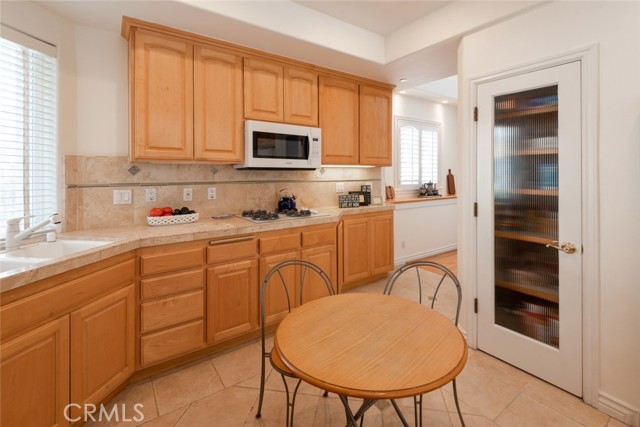 1802 Clark Lane, Redondo Beach, California 90278, 4 Bedrooms Bedrooms, ,2 BathroomsBathrooms,Residential,Sold,Clark Lane,SB21061656