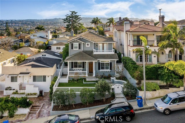 844 Avenue B, Redondo Beach, California 90277, 5 Bedrooms Bedrooms, ,5 BathroomsBathrooms,Residential,Sold,Avenue B,SB20039322