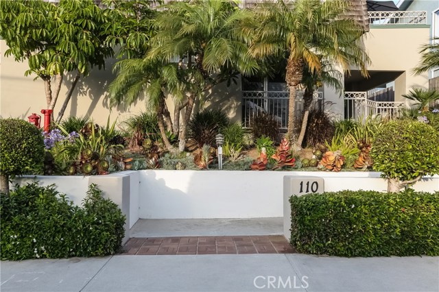 110 Guadalupe Avenue, Redondo Beach, California 90277, 3 Bedrooms Bedrooms, ,3 BathroomsBathrooms,Residential,Sold,Guadalupe,PW17148402