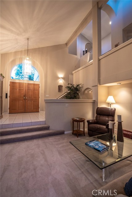 2708 Laurel Avenue, Manhattan Beach, California 90266, 3 Bedrooms Bedrooms, ,3 BathroomsBathrooms,Residential,Sold,Laurel,SB19150797