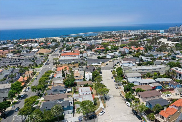 703 El Redondo Avenue, Redondo Beach, California 90277, ,Residential Income,Sold,El Redondo,SB21146588
