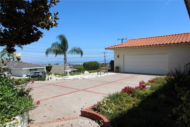 2434 Colt Road, Rancho Palos Verdes, California 90275, 3 Bedrooms Bedrooms, ,1 BathroomBathrooms,Residential,Sold,Colt,PV19151323