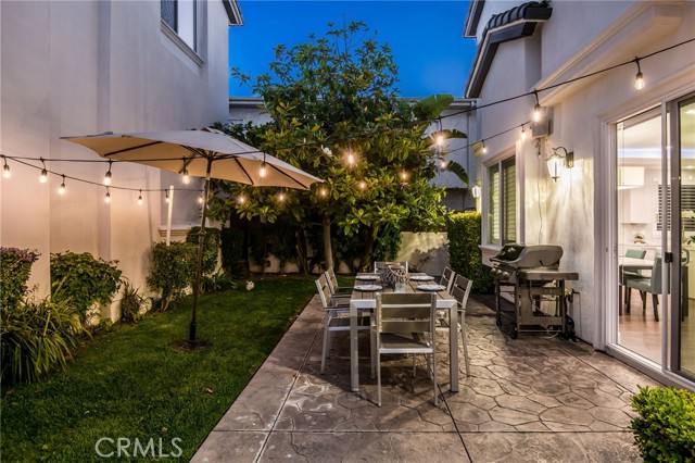 2204 Bataan Road, Redondo Beach, California 90278, 4 Bedrooms Bedrooms, ,4 BathroomsBathrooms,Residential,Sold,Bataan,SB21148388