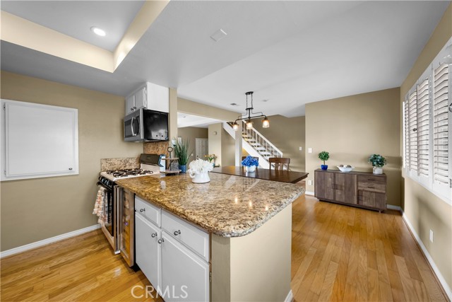 2510 Voorhees Avenue, Redondo Beach, California 90278, 2 Bedrooms Bedrooms, ,1 BathroomBathrooms,Residential,Sold,Voorhees,SB21140312
