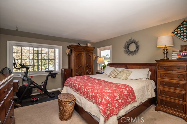 628 35th Street, Manhattan Beach, California 90266, 4 Bedrooms Bedrooms, ,2 BathroomsBathrooms,Residential,Sold,35th,SB19257457