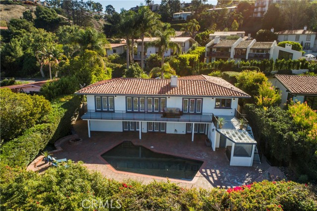 2109 Via Estudillo, Palos Verdes Estates, California 90274, 4 Bedrooms Bedrooms, ,3 BathroomsBathrooms,Residential,Sold,Via Estudillo,SB17272913