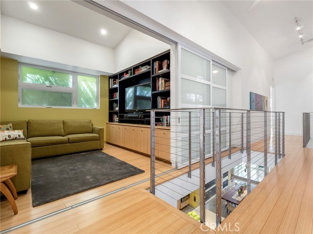 448 31st Street, Manhattan Beach, California 90266, 3 Bedrooms Bedrooms, ,2 BathroomsBathrooms,Residential,Sold,31st,SB20192689