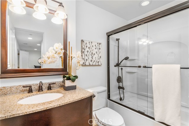 708 Lucia Avenue, Redondo Beach, California 90277, 4 Bedrooms Bedrooms, ,2 BathroomsBathrooms,Residential,Sold,Lucia,SB20227014