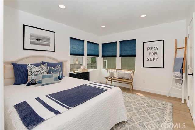 3528 Maple Avenue, Manhattan Beach, California 90266, 3 Bedrooms Bedrooms, ,2 BathroomsBathrooms,Residential,Sold,Maple,SB20187420