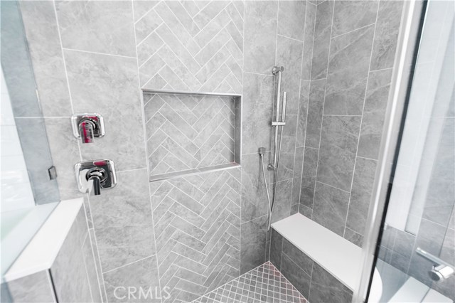 1108 Vincent Street, Redondo Beach, California 90277, 5 Bedrooms Bedrooms, ,4 BathroomsBathrooms,Residential,Sold,Vincent,SB18102573