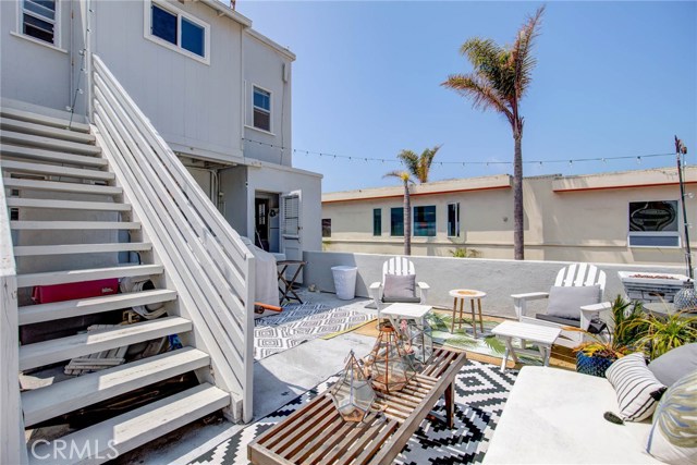 223 24th, Hermosa Beach, California 90254, ,Residential Income,Sold,24th,SB19132395