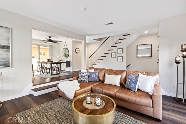 2701 Voorhees Avenue, Redondo Beach, California 90278, 2 Bedrooms Bedrooms, ,2 BathroomsBathrooms,Residential,Sold,Voorhees,SB20156888