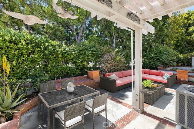 Rear patio with private foliage