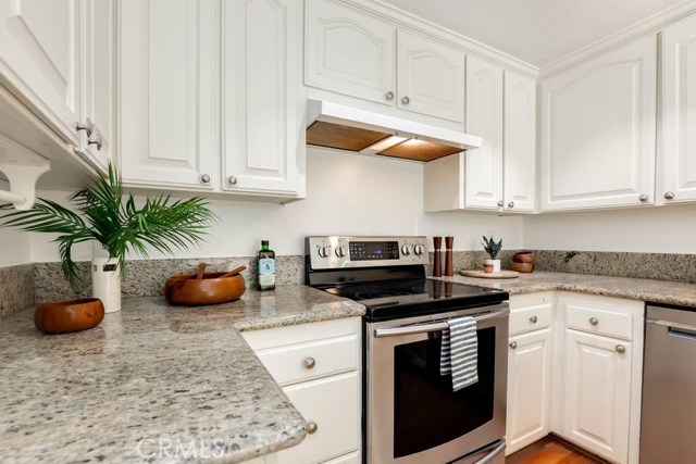 49 Cresta Verde Drive, Rolling Hills Estates, California 90274, 2 Bedrooms Bedrooms, ,2 BathroomsBathrooms,Residential,Sold,Cresta Verde,PW19177512