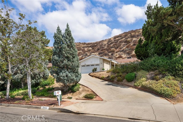Detail Gallery Image 1 of 1 For 3924 28th St, Highland,  CA 92346 - 4 Beds | 2 Baths