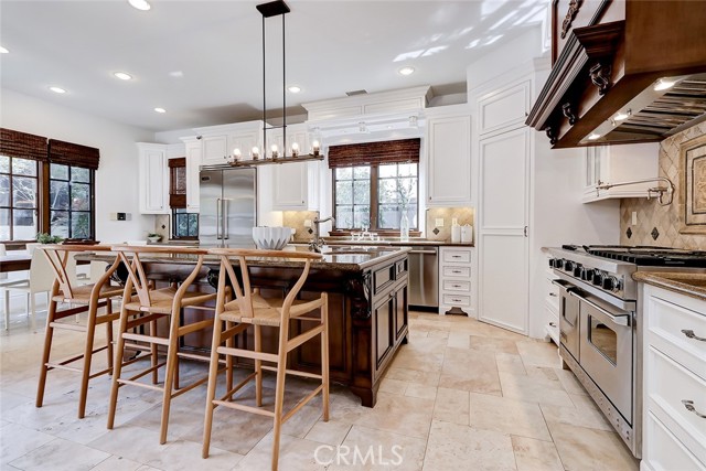 3212 Maple Avenue, Manhattan Beach, California 90266, 5 Bedrooms Bedrooms, ,2 BathroomsBathrooms,Residential,Sold,Maple,SB21060468