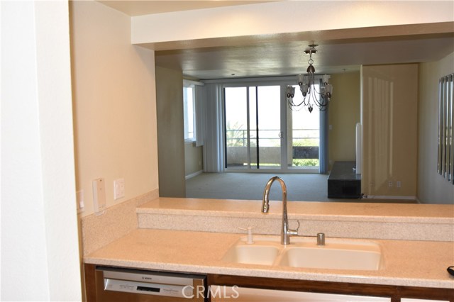 510 The Village, Redondo Beach, California 90277, 2 Bedrooms Bedrooms, ,2 BathroomsBathrooms,Residential,Sold,The Village,SB17088247