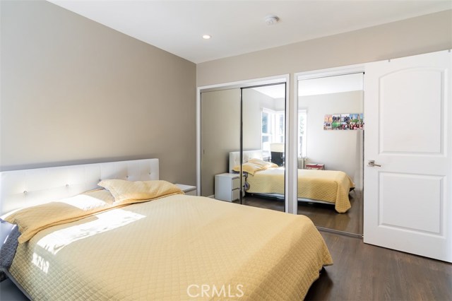 1426 Marine Avenue, Manhattan Beach, California 90266, 2 Bedrooms Bedrooms, ,1 BathroomBathrooms,Residential,Sold,Marine,SB18274814