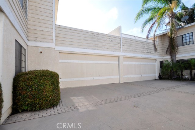 2404 Huntington Lane, Redondo Beach, California 90278, 3 Bedrooms Bedrooms, ,2 BathroomsBathrooms,Residential,Sold,Huntington Lane,SB18166287