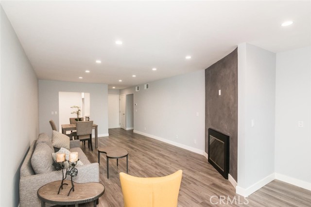 1 Bed Home for Sale in Valley Village, California