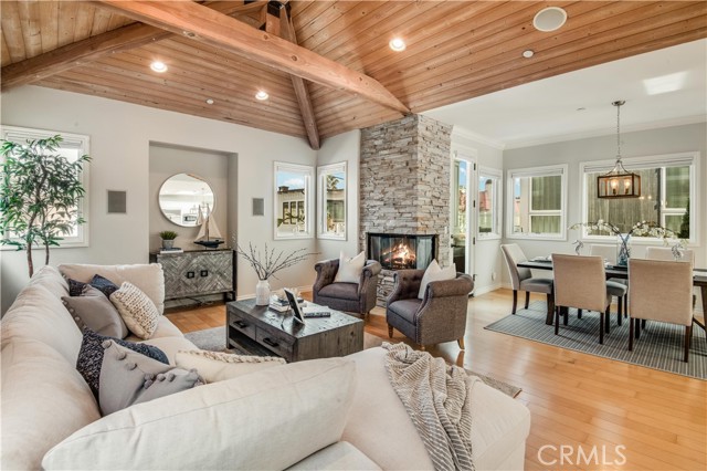 436 23rd Place, Manhattan Beach, California 90266, 3 Bedrooms Bedrooms, ,1 BathroomBathrooms,Residential,Sold,23rd,SB21027997