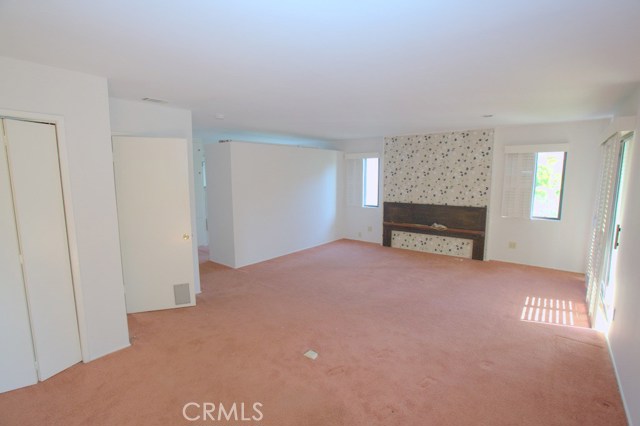 714 Dianthus Street, Manhattan Beach, California 90266, 3 Bedrooms Bedrooms, ,2 BathroomsBathrooms,Residential,Sold,Dianthus,SB17065930
