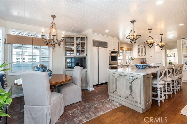 659 18th Street, Manhattan Beach, California 90266, 4 Bedrooms Bedrooms, ,3 BathroomsBathrooms,Residential,Sold,18th,SB19269469