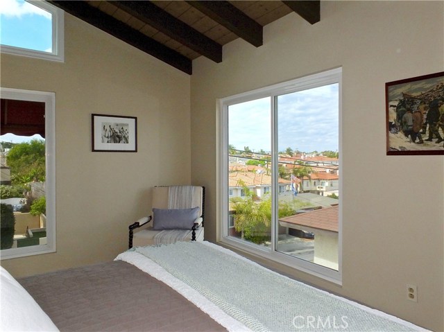 1104 Harkness Lane, Redondo Beach, California 90278, 3 Bedrooms Bedrooms, ,2 BathroomsBathrooms,Residential,Sold,Harkness,PW18238945