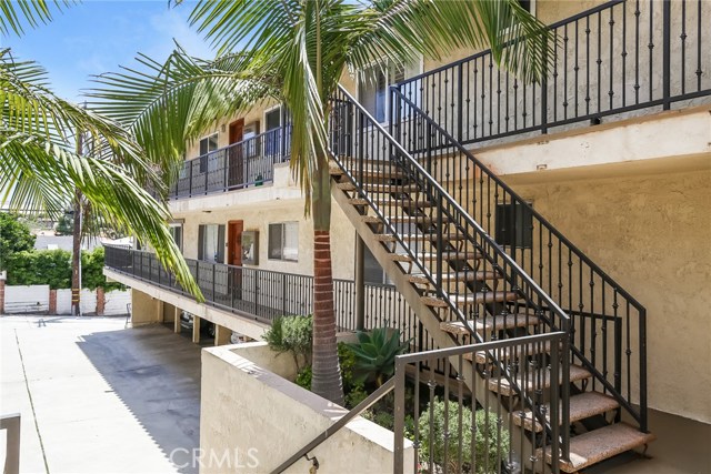 640 Manhattan Beach Boulevard, Manhattan Beach, California 90266, 2 Bedrooms Bedrooms, ,2 BathroomsBathrooms,Residential,Sold,Manhattan Beach,RS20159337