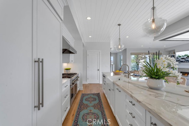 1307 Gertruda Avenue, Redondo Beach, California 90277, 5 Bedrooms Bedrooms, ,1 BathroomBathrooms,Residential,Sold,Gertruda,SB21076858