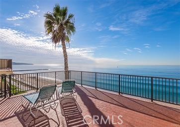 531 Esplanade, Redondo Beach, California 90277, 2 Bedrooms Bedrooms, ,2 BathroomsBathrooms,Residential,Sold,Esplanade,SB21042991