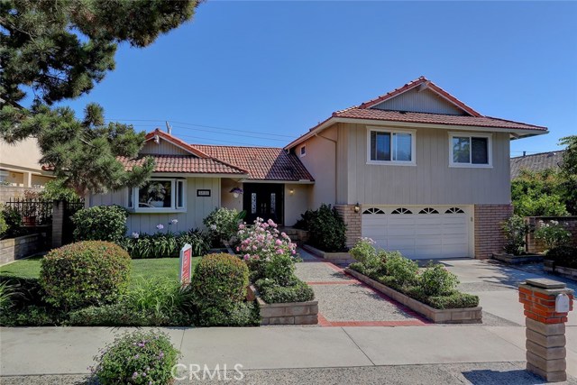 5810 Sunmist Drive, Rancho Palos Verdes, California 90275, 4 Bedrooms Bedrooms, ,3 BathroomsBathrooms,Residential,Sold,Sunmist,SB19187283
