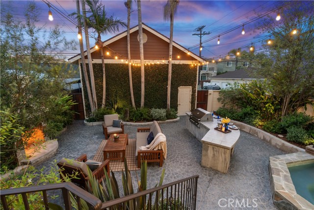618 Avenue C, Redondo Beach, California 90277, 3 Bedrooms Bedrooms, ,2 BathroomsBathrooms,Residential,Sold,Avenue C,SB20188515