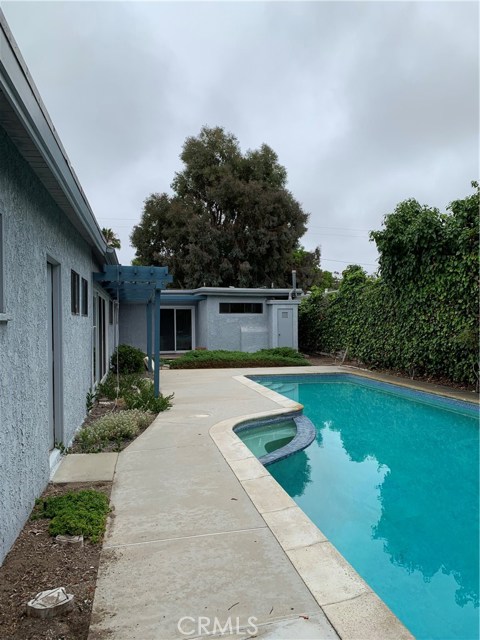 1947 Valley Park Avenue, Hermosa Beach, California 90254, 4 Bedrooms Bedrooms, ,3 BathroomsBathrooms,Residential,Sold,Valley Park,SB19163667