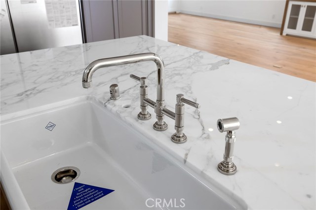 648 30th Street, Manhattan Beach, California 90266, 5 Bedrooms Bedrooms, ,5 BathroomsBathrooms,Residential,Sold,30th,SB20096083