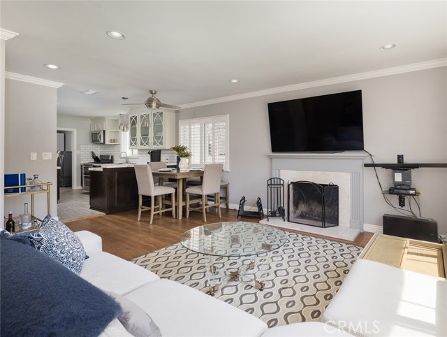 3212 Oak Avenue, Manhattan Beach, California 90266, 3 Bedrooms Bedrooms, ,2 BathroomsBathrooms,Residential,Sold,Oak,SB21120896