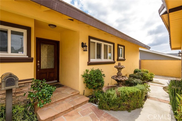 1903 Santa Rena Drive, Rancho Palos Verdes, California 90275, 3 Bedrooms Bedrooms, ,1 BathroomBathrooms,Residential,Sold,Santa Rena,PV18159918