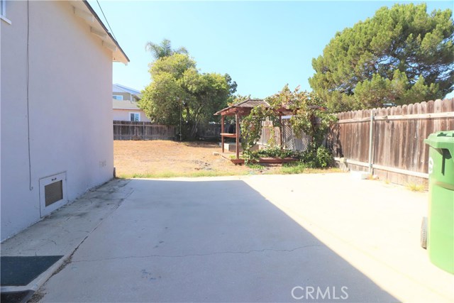 1003 Prospect Avenue, Redondo Beach, California 90277, 2 Bedrooms Bedrooms, ,1 BathroomBathrooms,Residential,Sold,Prospect,SB19009113