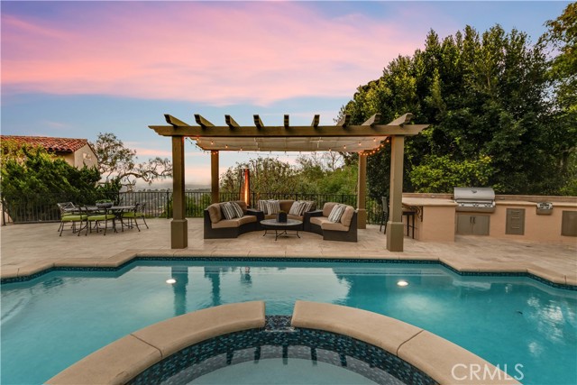 944 Via Rincon, Palos Verdes Estates, California 90274, 4 Bedrooms Bedrooms, ,3 BathroomsBathrooms,Residential,Sold,Via Rincon,PV21103588