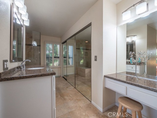 2112 Vanderbilt Lane, Redondo Beach, California 90278, 2 Bedrooms Bedrooms, ,2 BathroomsBathrooms,Residential,Sold,Vanderbilt,PW18140732