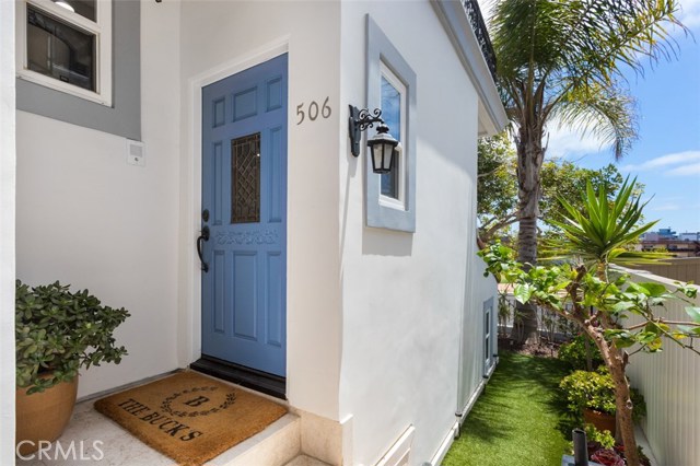506 11th Street, Hermosa Beach, California 90254, 3 Bedrooms Bedrooms, ,2 BathroomsBathrooms,Residential,Sold,11th,SB19039809