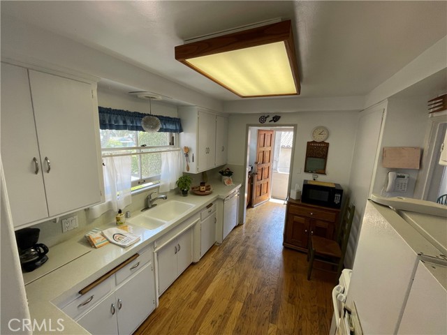 509 Yarmouth Road, Palos Verdes Estates, California 90274, 4 Bedrooms Bedrooms, ,2 BathroomsBathrooms,Residential,Sold,Yarmouth,SB21135936